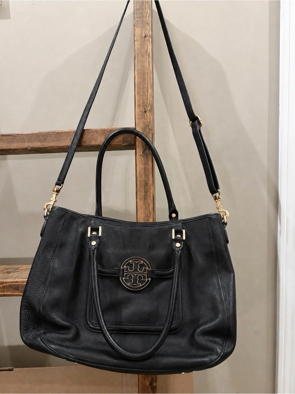 Tory Burch preowned natural